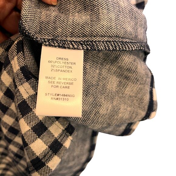 The General Good Gingham Bodycon Fitted Blue Sleeveless Dress - Picture 6 of 8